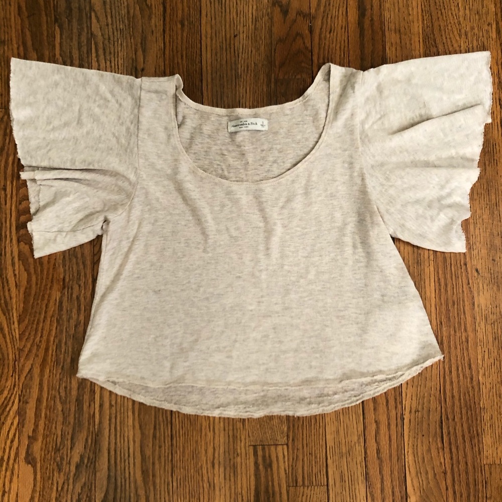 Abercrombie flowy ruffle sleeve